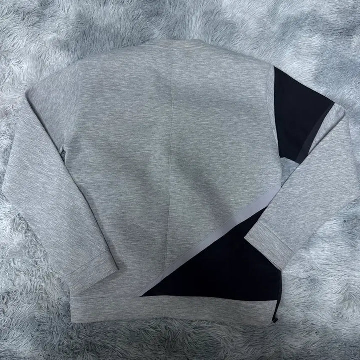 [BUNJANG] Solid Homme Neoprene Sweatshirt / 솔리드옴므 네오프랜 맨투맨 105사이즈