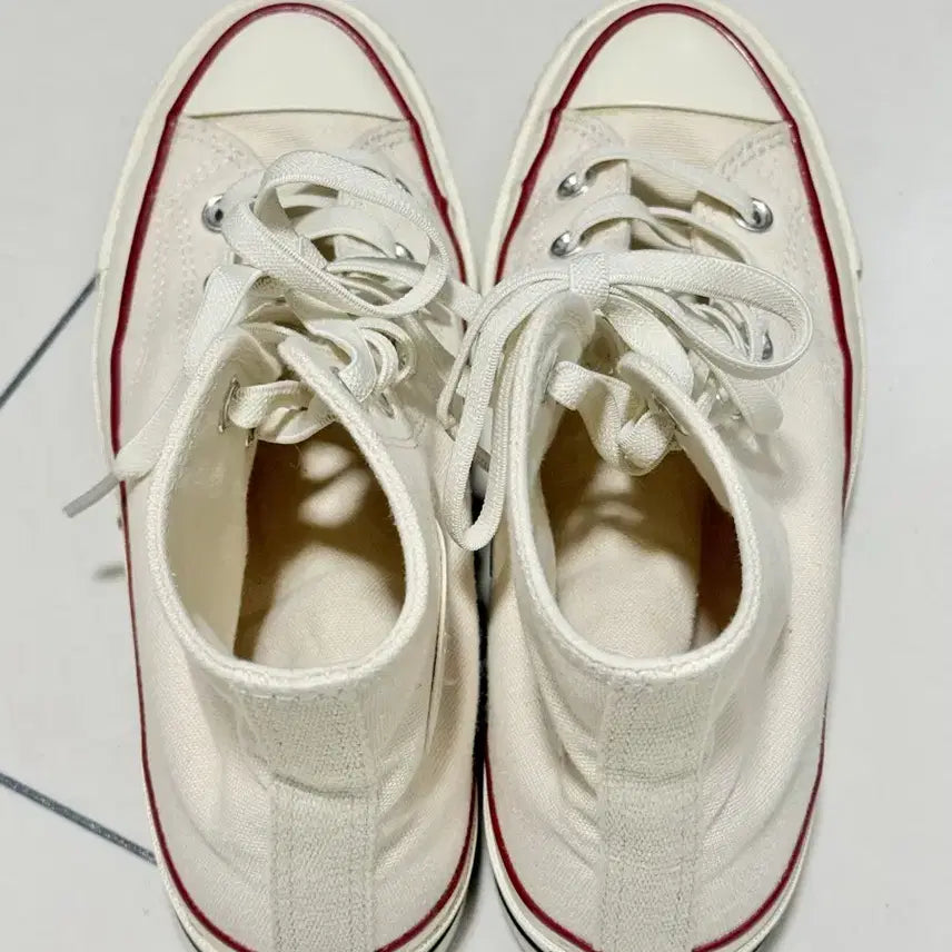 [BUNJANG] Converse Chuck 70 Classic Parchment Sneakers / 컨버스 척70 클래식 파치먼트 245