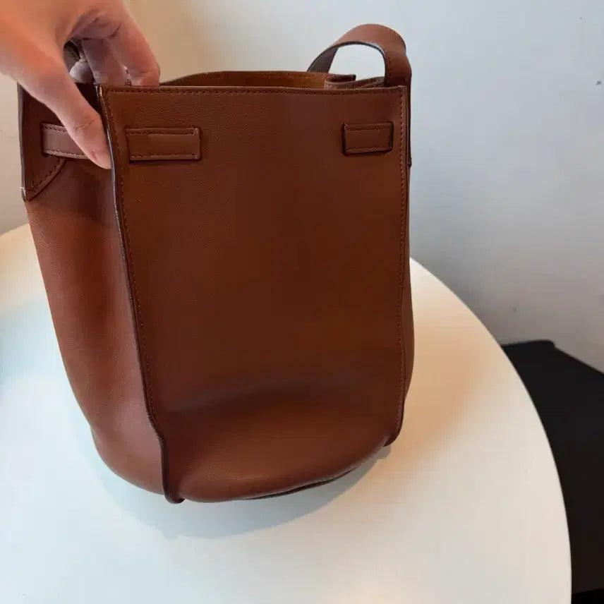 [BUNJANG] Celine Bucket Bag / Celine long strap bucket bag 셀린느 버킷백