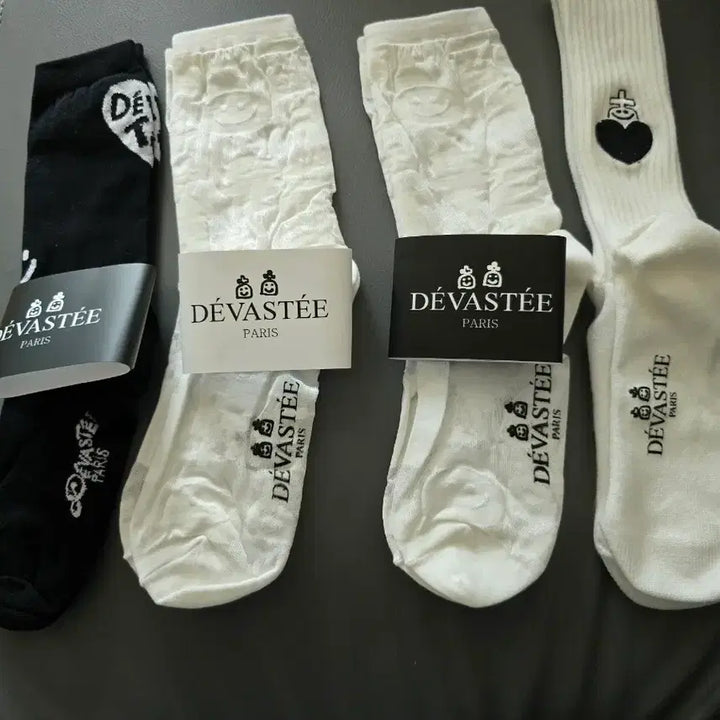 [BUNJANG] Devastate Socks / 데바스테 양말 판매합니다!