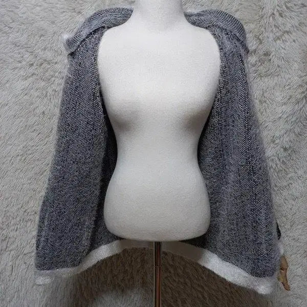 [BUNJANG] Generic Hooded Knit Jacket (Size 66) / 쉐기독니트 여자 추동겨울용 여성 후드자켓66