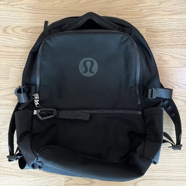 [BUNJANG] Lululemon Backpack - Black / 택포/ 룰루레몬 백팩 블랙칼라