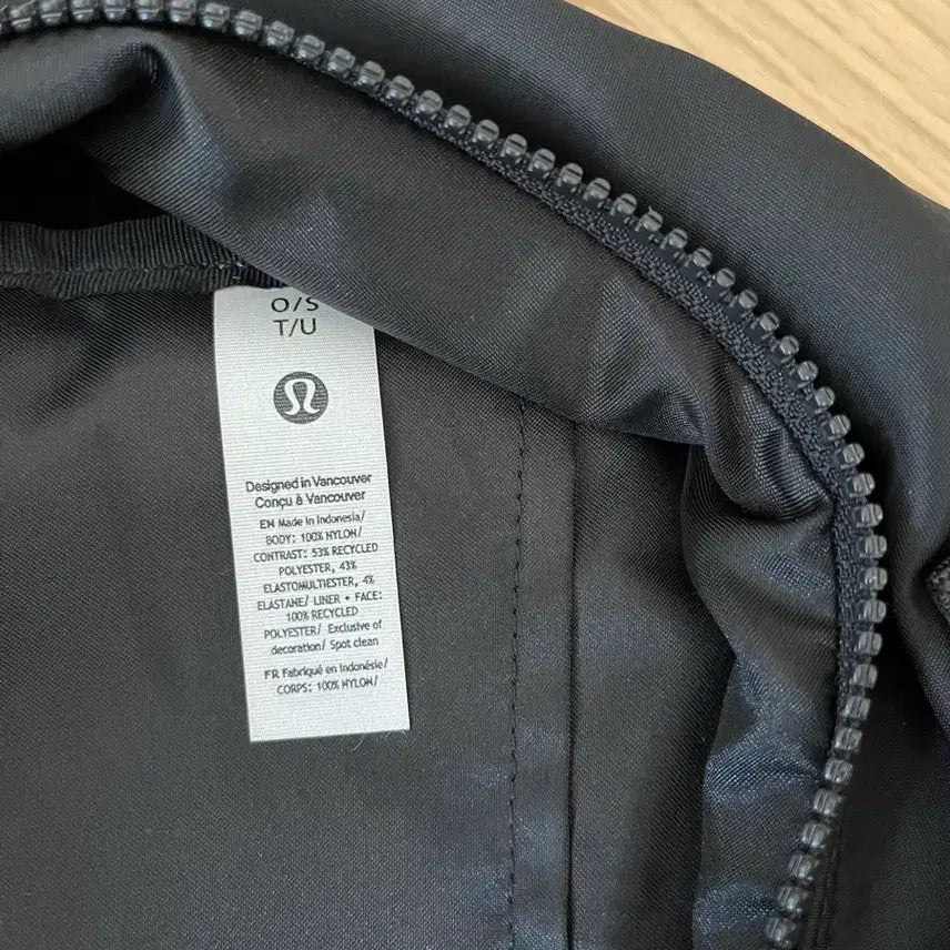 [BUNJANG] Lululemon Backpack - Black / 택포/ 룰루레몬 백팩 블랙칼라
