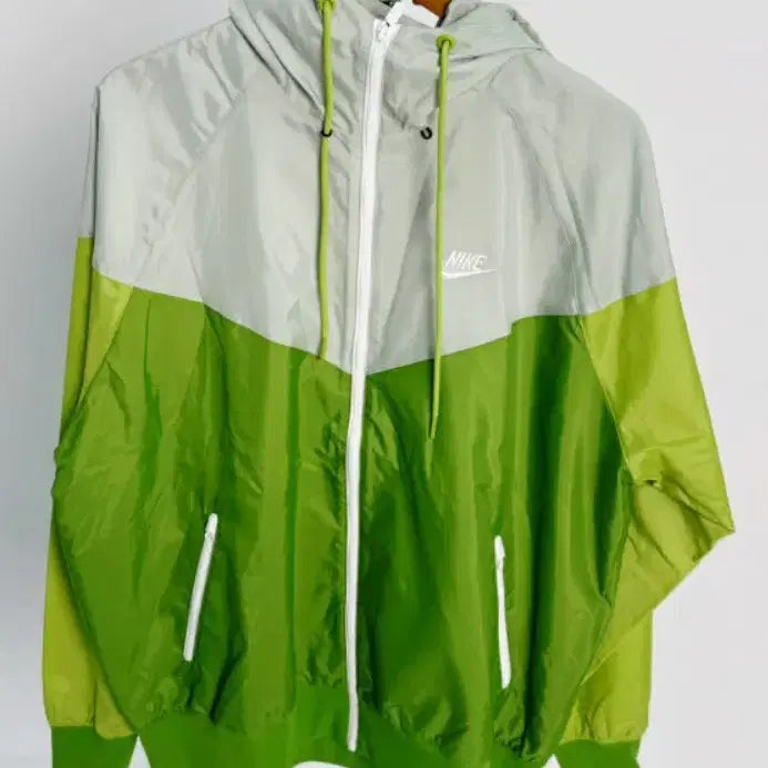 [BUNJANG] Nike Windrunner Green/Gray Windbreaker Jacket / 나이키 윈드러너 그린/그레이 바람막이