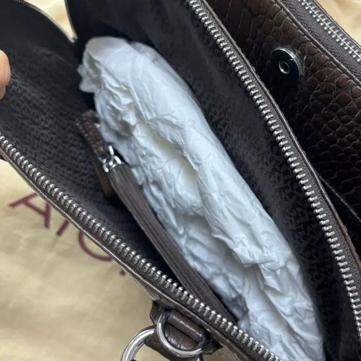 [BUNJANG] Aigner Brown Leather Tote Bag / aigner 아이그너 브라운 가죽도트백 1-2회착