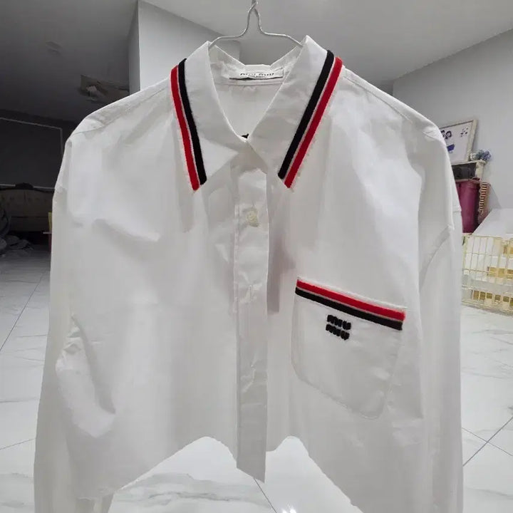 [BUNJANG] Miu Miu Cropped Shirt / 미우미우 크롭셔츠