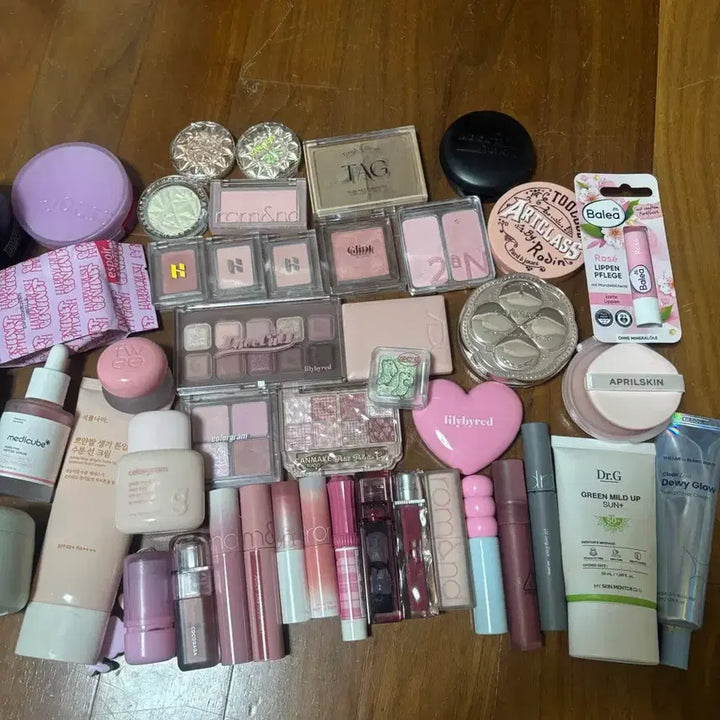 [BUNJANG] Summer Cool Tone Cosmetic Bundle Set / 여쿨 화장품 일괄 판매 나눔 교환