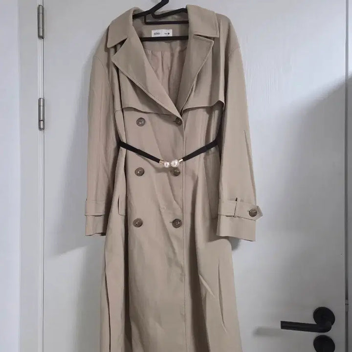 [BUNJANG] Beige Trench Coat with Pearl Belt Set / 베이지 트렌치코트 + 진주 벨트 세트