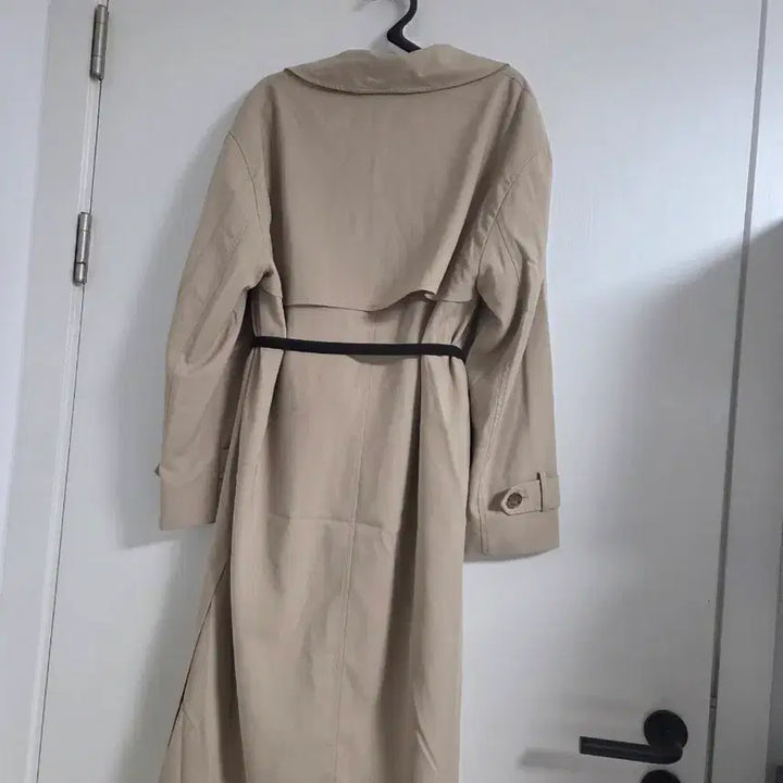 [BUNJANG] Beige Trench Coat with Pearl Belt Set / 베이지 트렌치코트 + 진주 벨트 세트