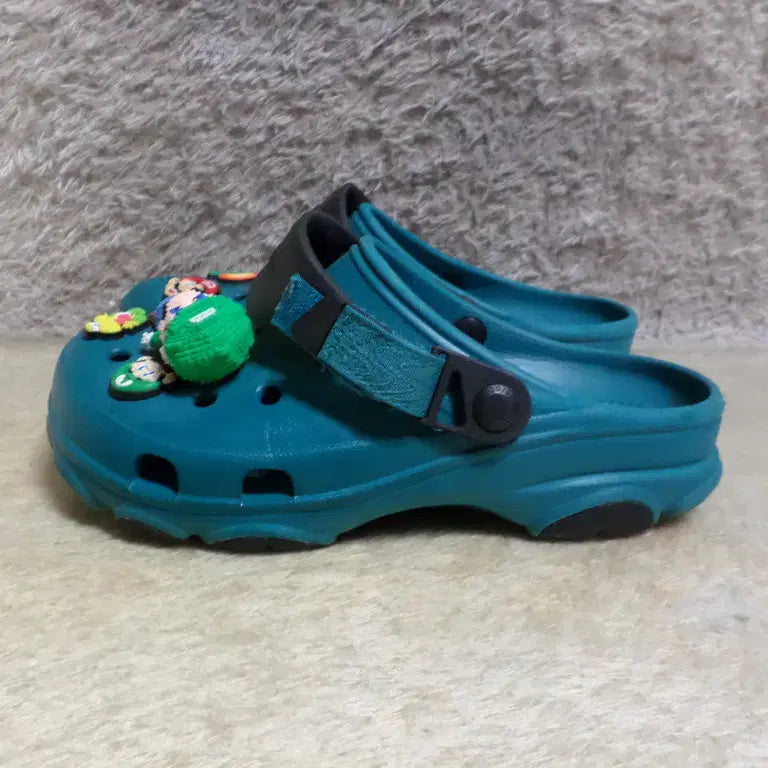[SOLD OUT] 후루룩구제 240 크록스 올터레인 슈퍼마리오 슬리퍼 샌들 중고 신발