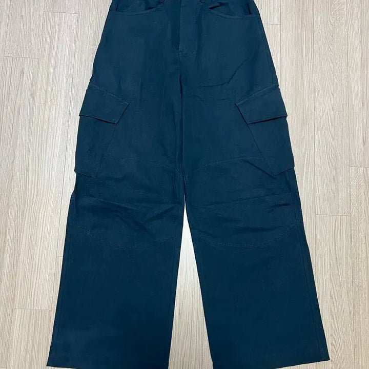 [BUNJANG] Dive In Berne Cargo Pants V1 (Navy) / [0] 다이브인 베른 카고 팬츠 V1 (네이비)