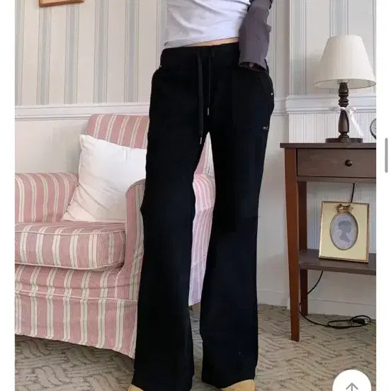 [BUNJANG] OOT/OOTJ Butterfly Black Bootcut Pants / OOT/OOTJ 버터플 블랙 부츠컷 팬츠