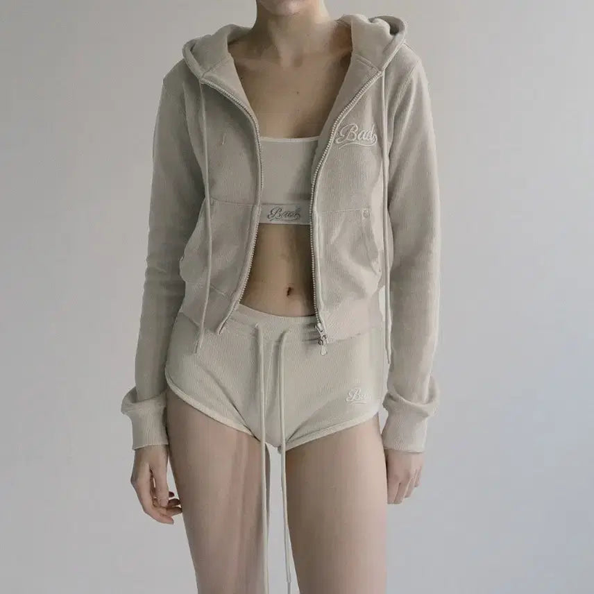 [BUNJANG] Badblood Beyond Soft Hoodie Zip-up Cream / (새상품)배드블러드 비욘드 소프트  후드 집업 크림
