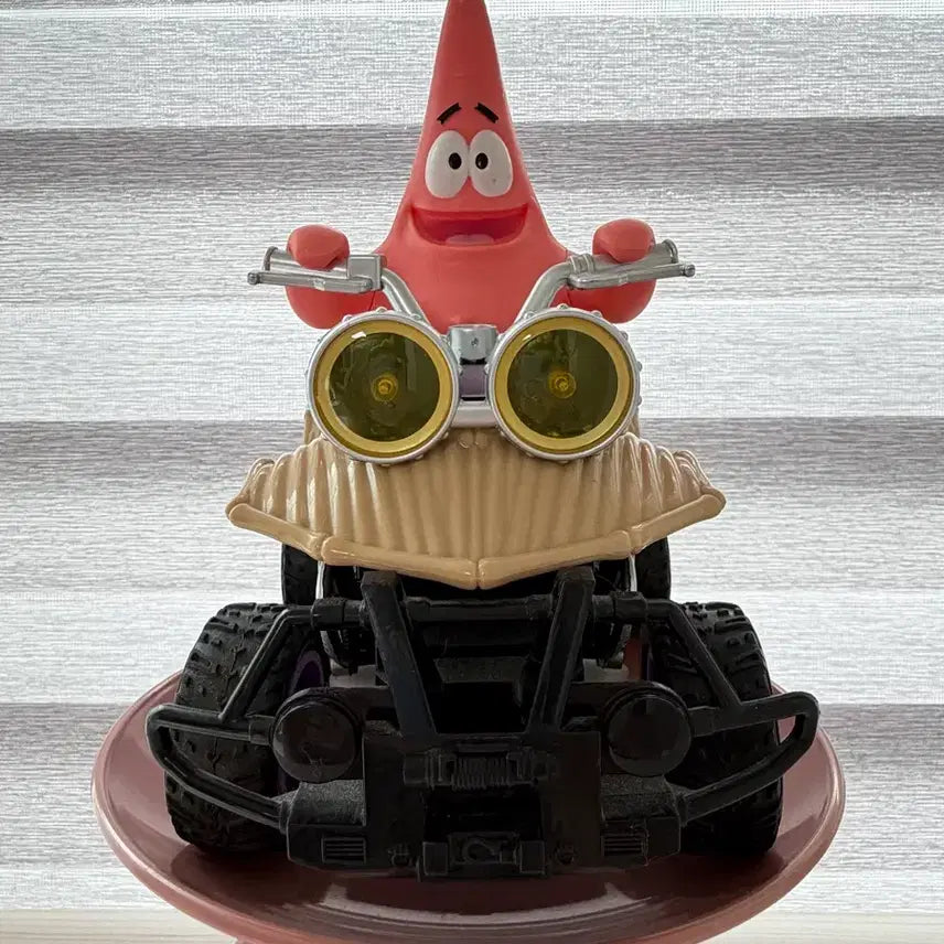 [BUNJANG] Spongebob Patrick RC Car Vintage Toy / 뚱이 RC카 스폰지밥 뚱이 피규어 빈티지토이