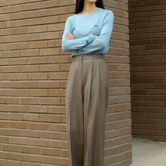 [BUNJANG] Core Authentic Barrel Leg Crop Trousers / 코어어센틱 배럴 레그 크롭 트라우저 카키브라운