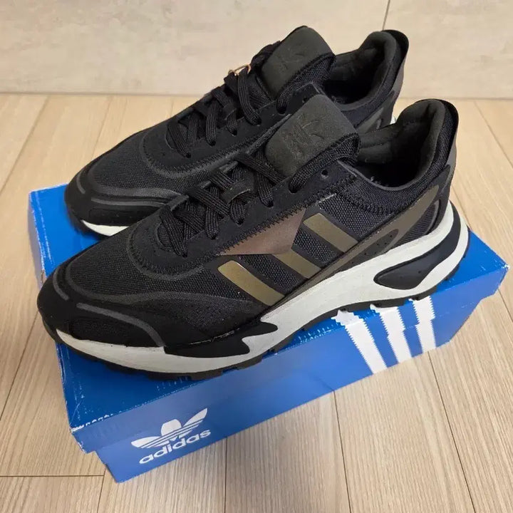 [BUNJANG] Adidas Retropy P9 Sneakers / 아디다스 레트로피 P9