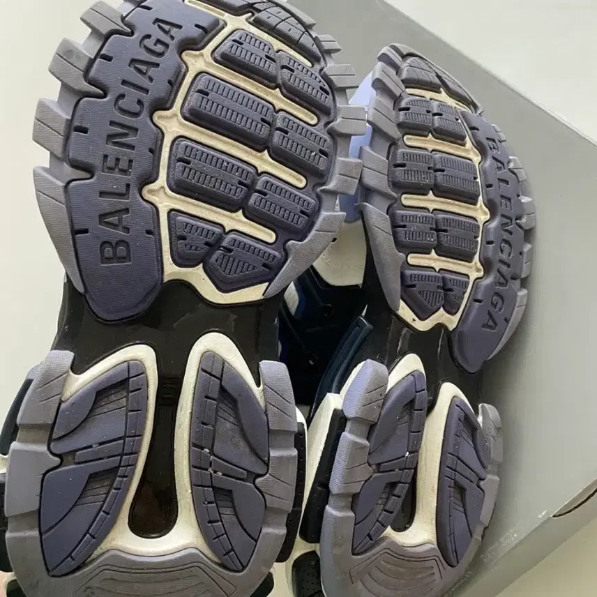 [SOLD OUT] 발렌시아가 트랙 스니커즈 퍼플/화이트 38사이즈