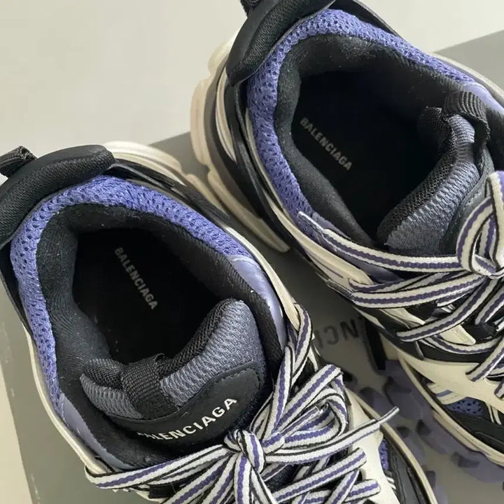 [SOLD OUT] 발렌시아가 트랙 스니커즈 퍼플/화이트 38사이즈