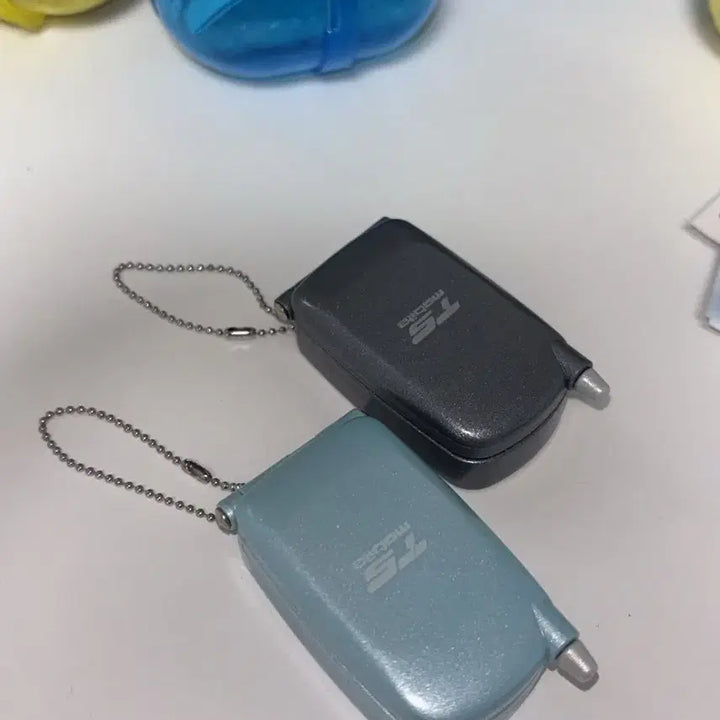 [BUNJANG] Retro Mini Phone Recorder Keychain / (블랙) 폴더폰 녹음 키링 전남친 키링 가챠 레트로 녹음 휴대폰 전화기