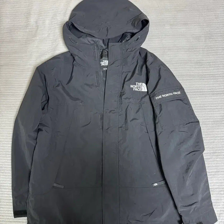 [BUNJANG] The North Face Pre Windbreaker Jacket / [95M] 노스페이스 프리 자켓 블랙 바람막이