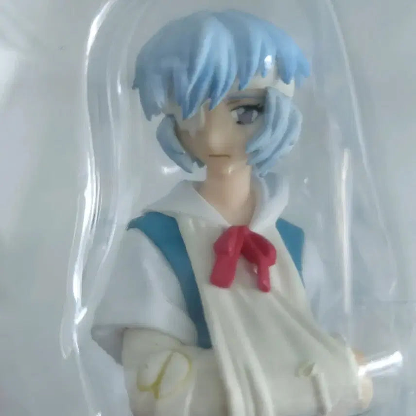 [BUNJANG] Evangelion Ayanami Rei Classic Uniform Chronicle Figure / 에반게리온 아야나미 레이 고전 교복 붕대 크로니클 피규어