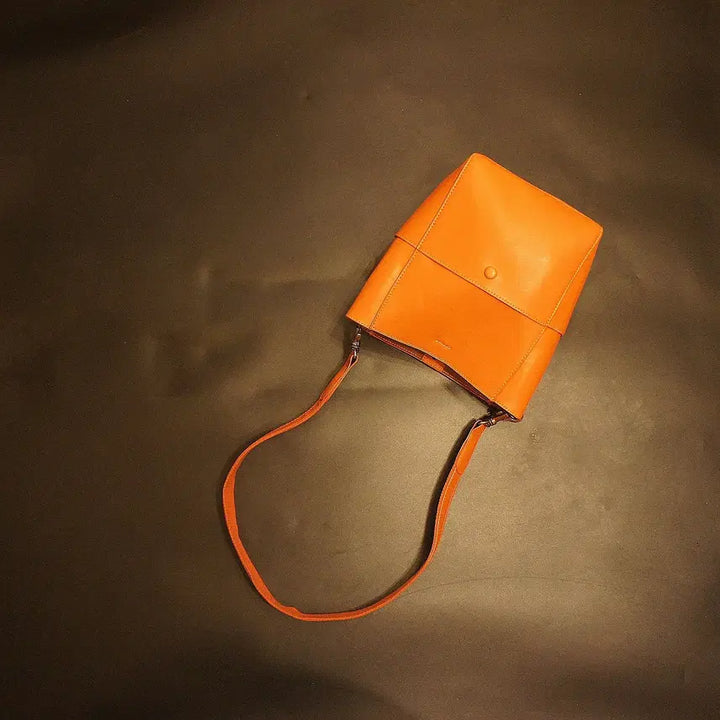 [BUNJANG] Unisex Vintage Faux Leather Bucket Bag / 7058 숄더백 크로스백 가죽백 가죽가방 빈티지가방 여성가방 남자백