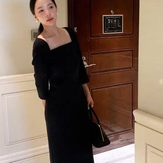 [BUNJANG] Around Ule Eccle Dress / 어라운드율 에끌레 원피스