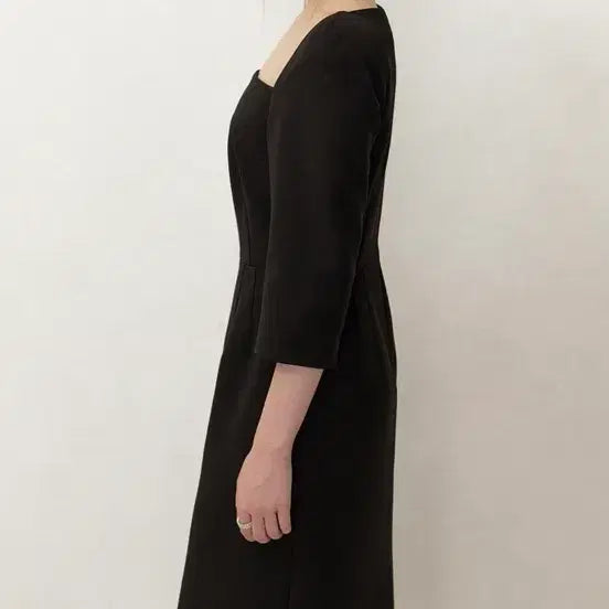 [BUNJANG] Around Ule Eccle Dress / 어라운드율 에끌레 원피스