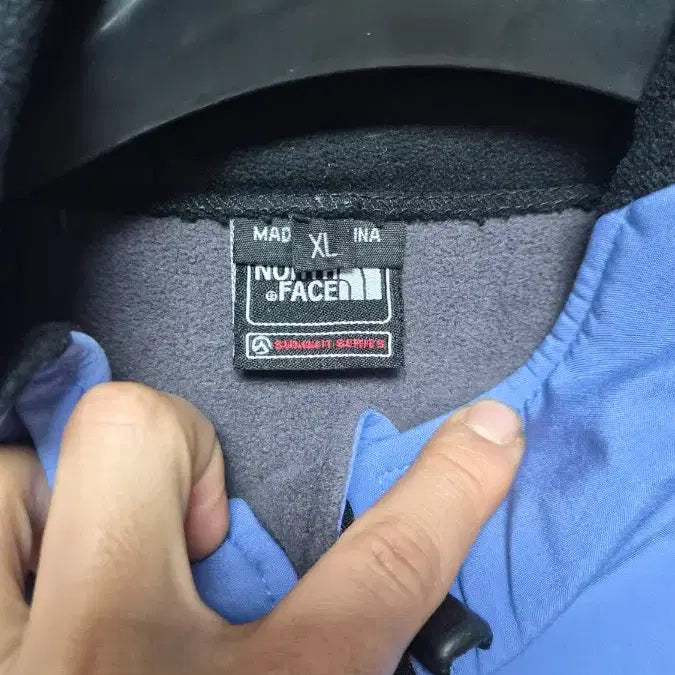 [BUNJANG] The North Face Summit Softshell Gore-Tex Jacket / xl)노스페이스 써밋 소프트쉘 고어텍스