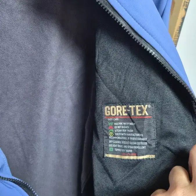 [BUNJANG] The North Face Summit Softshell Gore-Tex Jacket / xl)노스페이스 써밋 소프트쉘 고어텍스