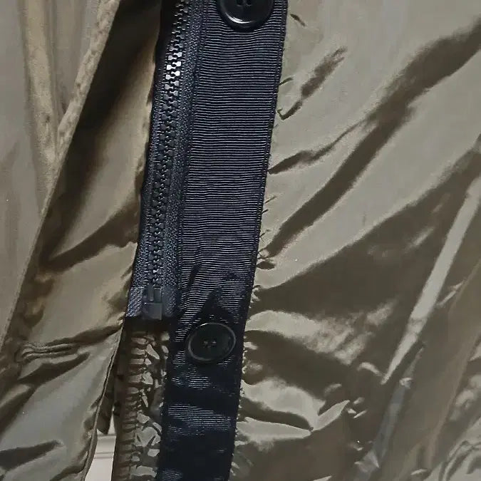 [SOLD OUT] 쉬즈미스 바람막이 자켓(새상품급)55