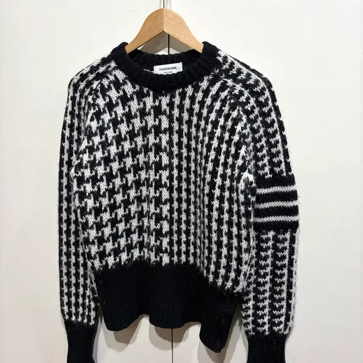 [BUNJANG] Thom Browne Houndstooth Check Knit Sweater / 톰브라운 하운드투스 체크 니트 스웨터