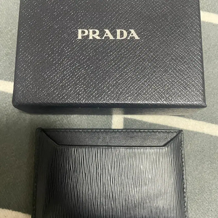[BUNJANG] Prada Card Holder / (정품)프라다 카드홀더