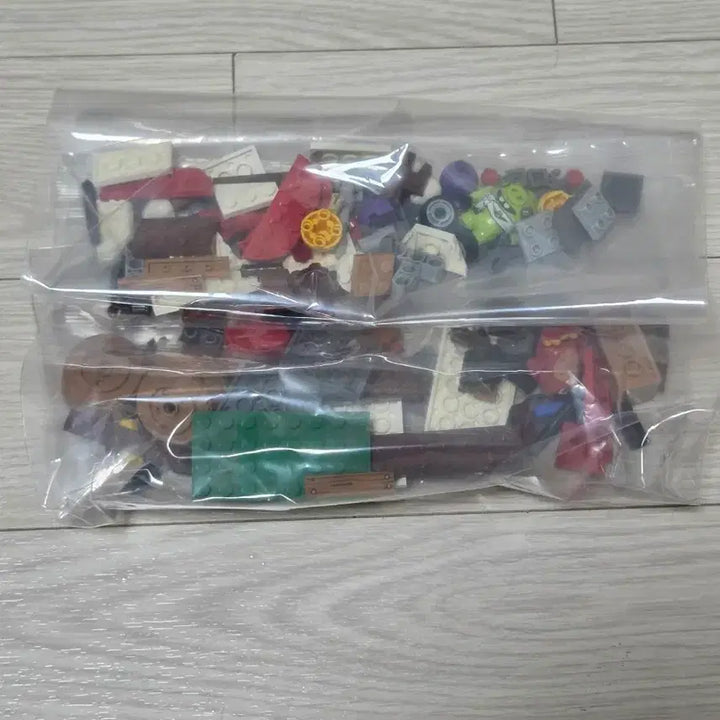 [BUNJANG] Lego Angry Birds Airplane 75822 / 앵그리버드 비행선 레고 75822