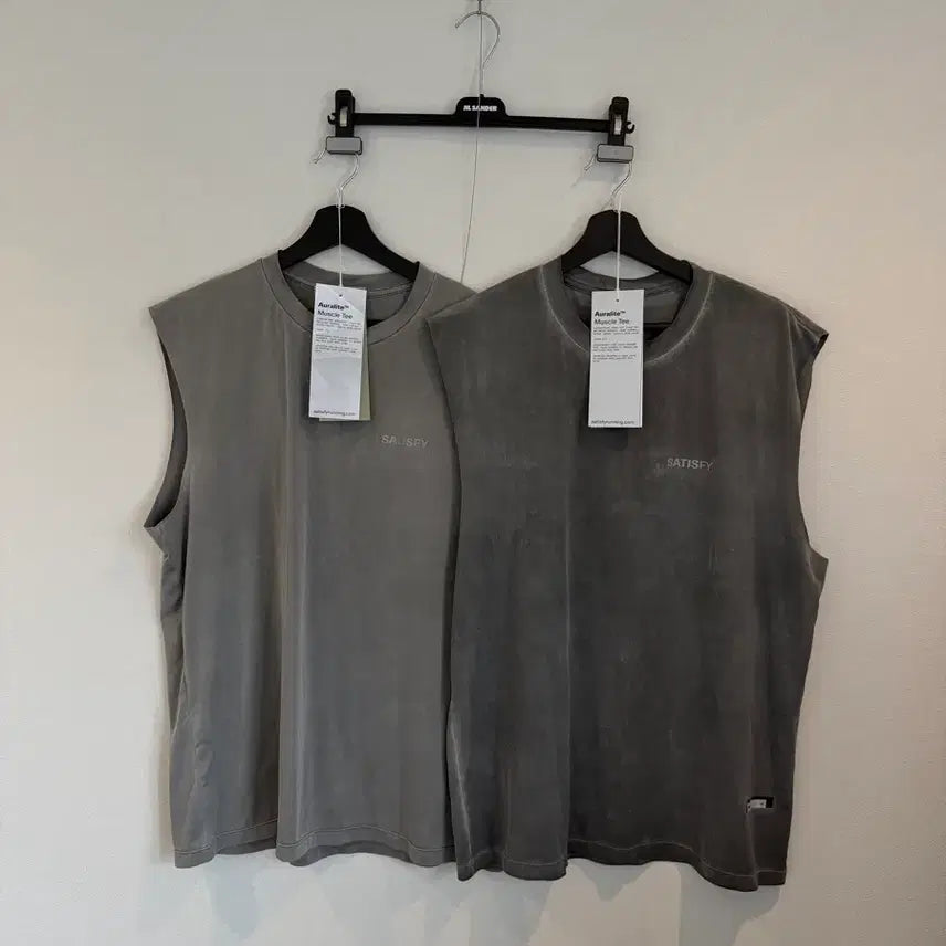 [BUNJANG] Satisfy Auralite Muscle Tee / satisfy 세티스파이 auralite 오라라이트 머슬티 나시 L