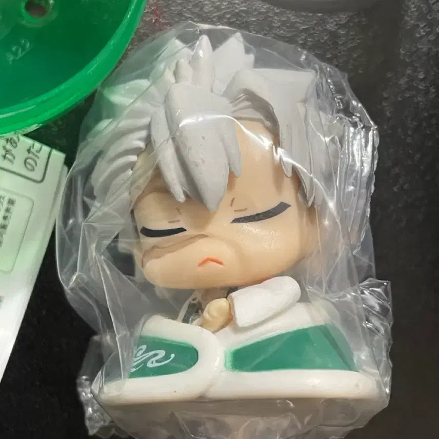 [BUNJANG] Demon Slayer Obanai Iguro Figure (Sealed) / <귀멸의 칼날>오네무탄 가챠피규어_시나즈가와(미개봉)