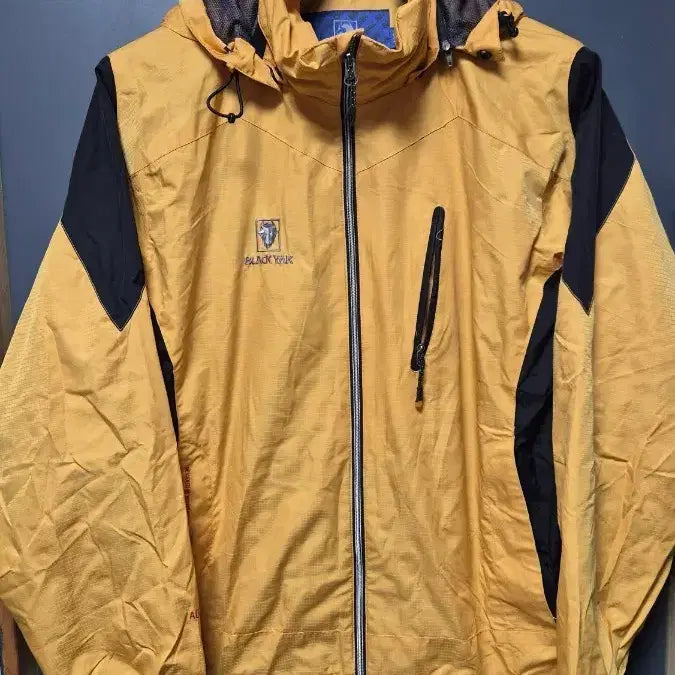 [BUNJANG] Black Yak Yellow Windbreaker Jacket / 100)블랙야크 바람막이 자켓 옐로우