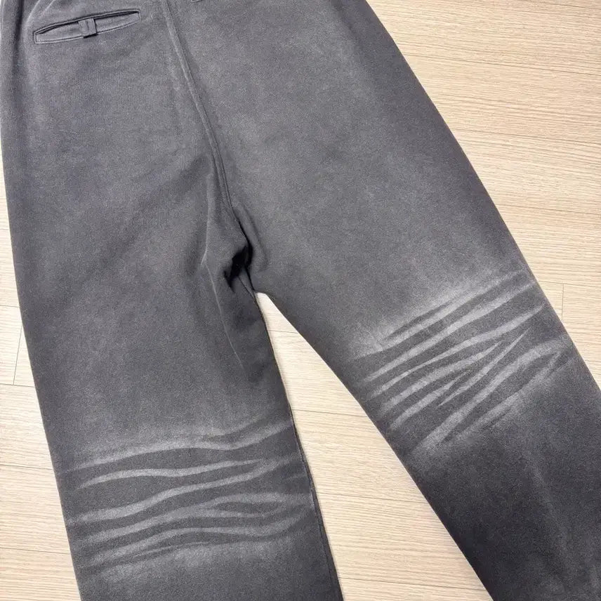 [BUNJANG] Juun.J Tiger Print Sweatpants / 준지 호랑이 스웻팬츠 44