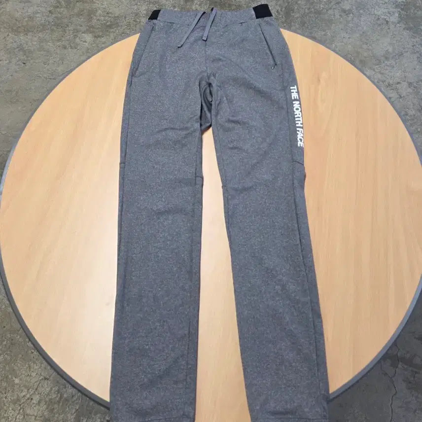 [BUNJANG] The North Face Training Pants 65 / 새상품)노스페이스 트레이닝 바지 65