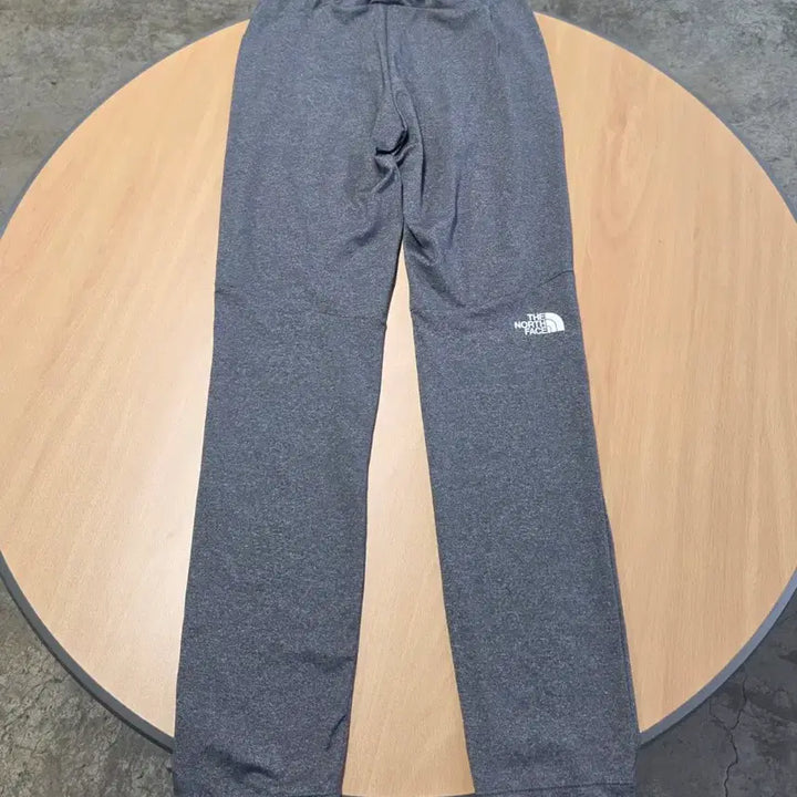 [BUNJANG] The North Face Training Pants 65 / 새상품)노스페이스 트레이닝 바지 65