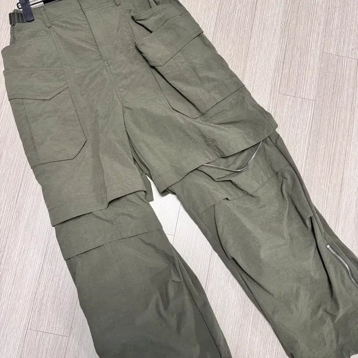 [BUNJANG] Juun.J Detachable Cargo Pants Khaki 44 / 준지 디테처블 카고 팬츠 카키 44