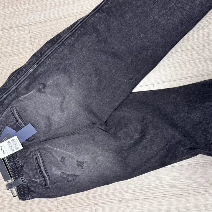 [BUNJANG] Juun.J Denim Fullside Zip-up Pants / 준지 데님 풀사이드 집업 팬츠 44