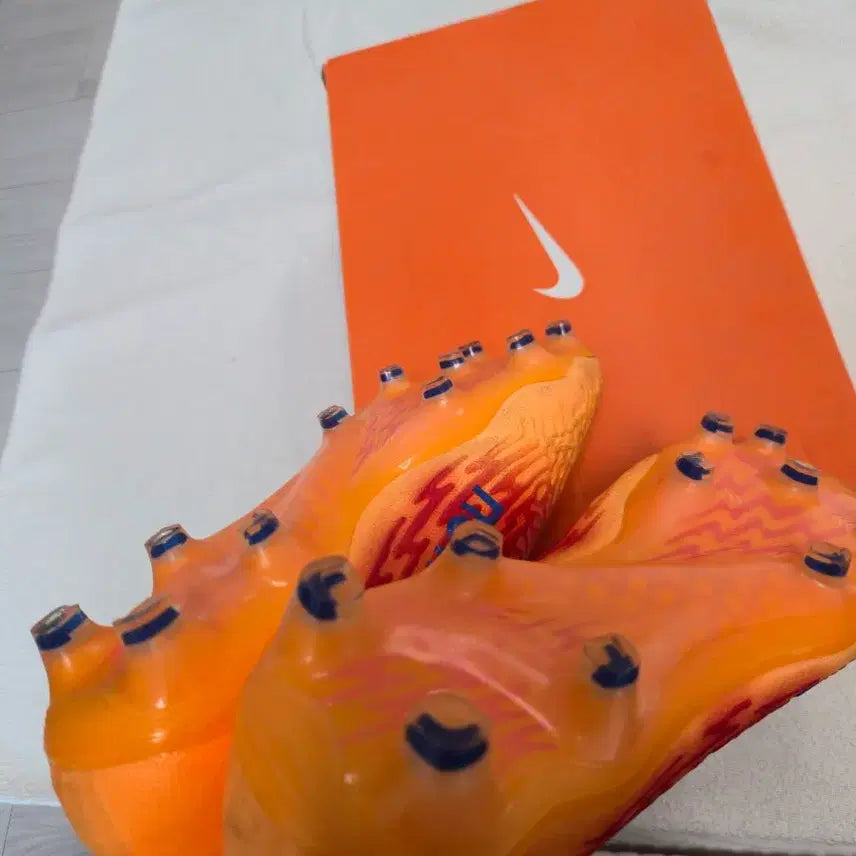 [SOLD OUT] 뉴발란스 테켈라 v3 축구화 280