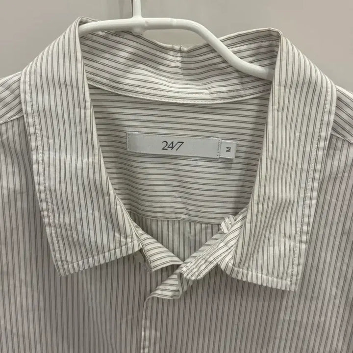 [BUNJANG] 247 Series Striped Shirt / 247시리즈 스트라이프 셔츠 아이보리