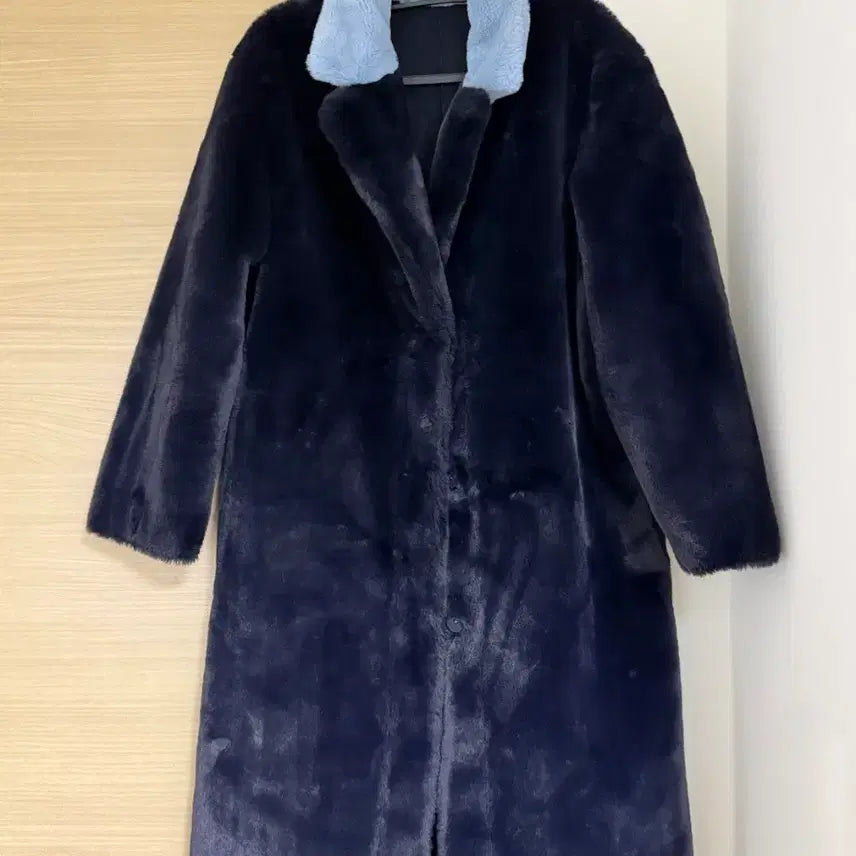 [BUNJANG] LEWITT Reversible Long Mouton Coat Dark Navy / 르윗 리버시블 롱 무스탕 코트 다크네이비