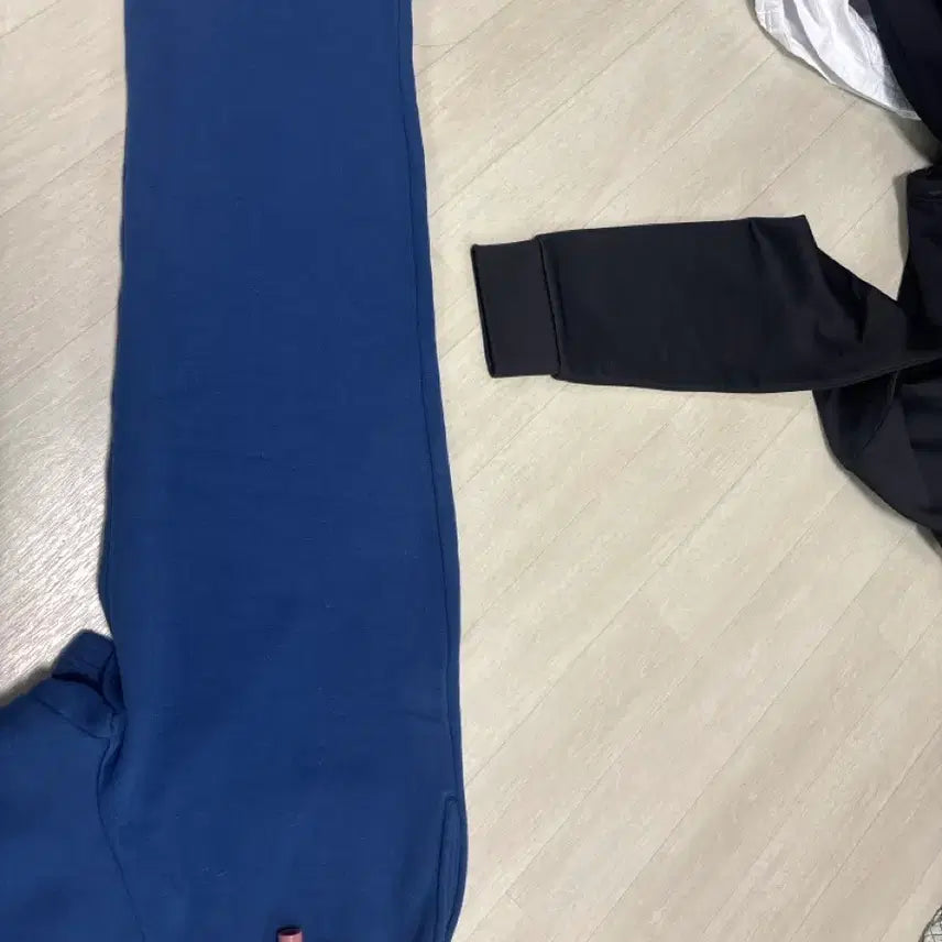 [BUNJANG] Navy Training Pants / 네이비 트레이닝 바지 free