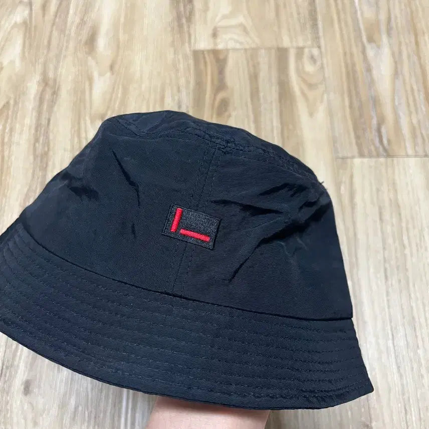 [BUNJANG] Fubu Old School Drop Bucket Hat / 푸부 올드스쿨 드랍 버킷햇 57