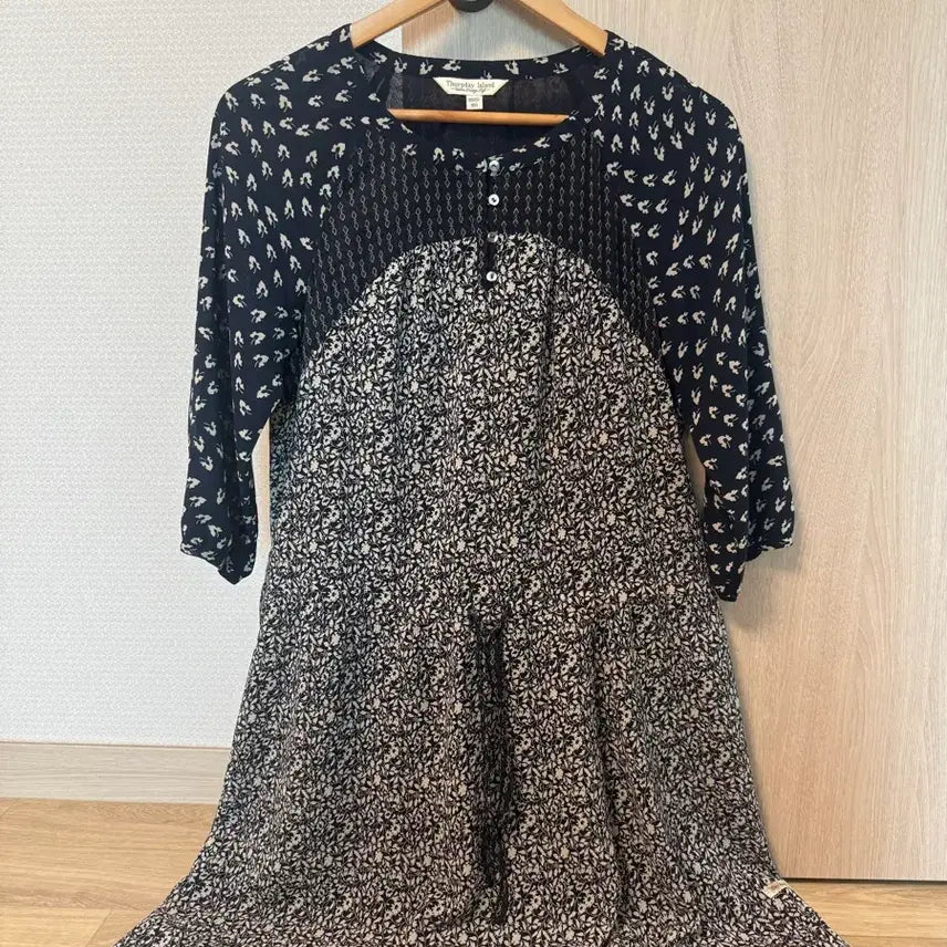 [BUNJANG] Thursday Island Flower Long Dress / Thursday Island 플라워 롱 원피스