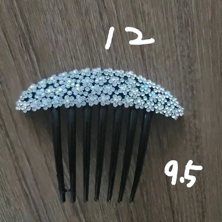 [BUNJANG] Black Cubic & Butterfly Hairpin Set / 대형 큐빅 헤어핀 올림머리