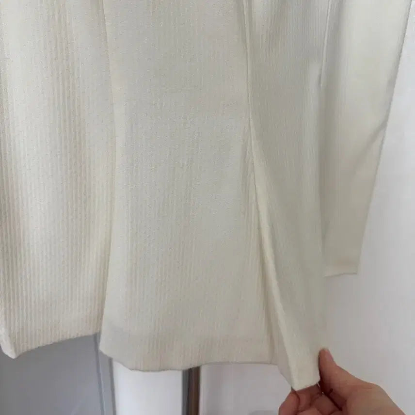 [BUNJANG] Armani Collezioni Ivory Mermaid Skirt / [새것]아르마니 콜레지오니 아이보리 인어라인 스커트38